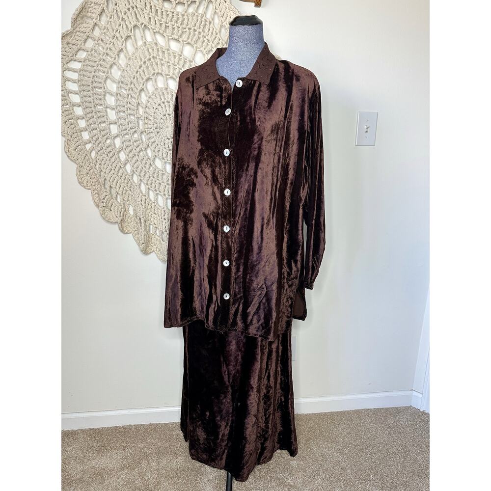 A La Mode Vintage Whimsygoth Brown Crushed Velvet Mother Of Pearl Set M/L